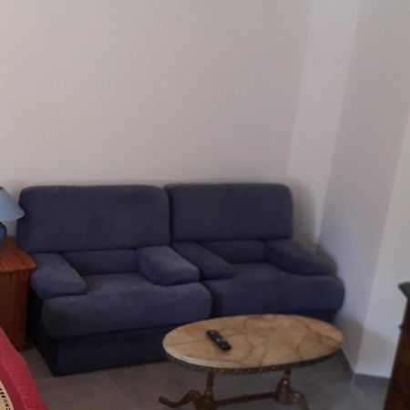 Confortable En Hyper Centre Parking Gratuit Dans La Rue Acces Avec Boite A Clee Apartment Castres  Bagian luar foto
